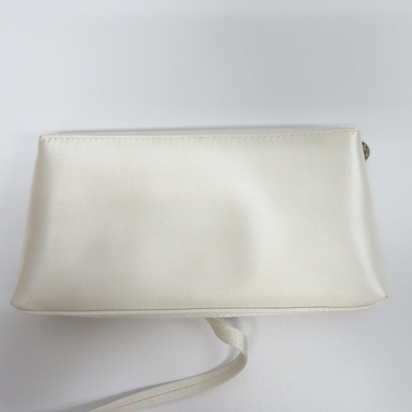 実際に弊社で買取させて頂いたBVLGARI/ブルガリ PARFUMS マルチポーチ ホワイトの画像 2枚目