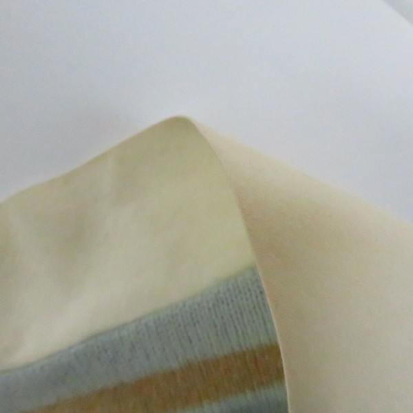 実際に弊社で買取させて頂いたMARNI/マルニ カシミヤ Vネックボーダーニット/40の画像 5枚目