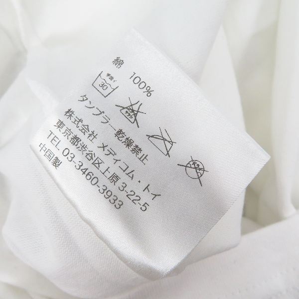 実際に弊社で買取させて頂いた【未使用】KAWS×Original Fake/カウズ×オリジナルフェイク ロケットデザイン Tシャツ 3の画像 5枚目