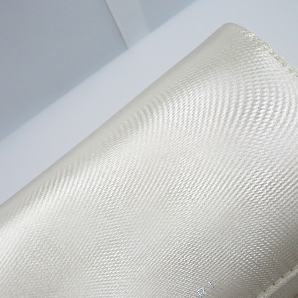 実際に弊社で買取させて頂いたBVLGARI/ブルガリ PARFUMS マルチポーチ ホワイトの画像 7枚目