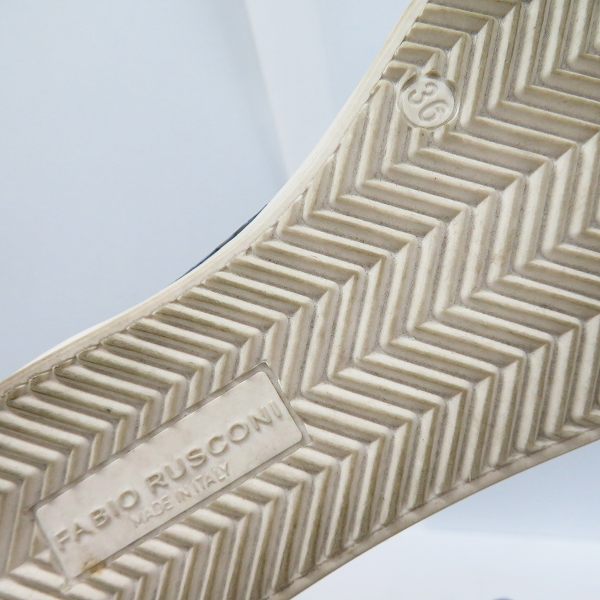 実際に弊社で買取させて頂いたプラダ/ジミーチュウ/ファビオルスコーニ スリッポン/パンプス/サンダル 3点セットの画像 4枚目