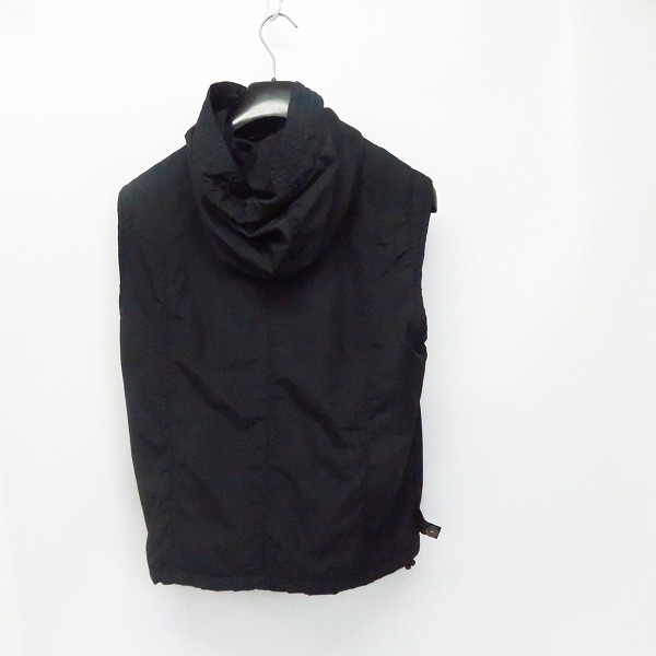 実際に弊社で買取させて頂いたEMPORIO ARMANI JEANS/エンポリオアルマーニジーンズ ポリエステル フーディーベスト/Mの画像 1枚目