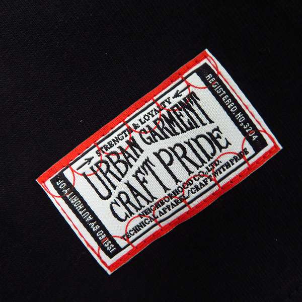 実際に弊社で買取させて頂いた【未使用】KAWS×NEIGHBORHOOD/カウズ×ネイバーフッド×オリジナルフェイク 4周年記念 URBAN/GARMENT 101PCKWN-STM01S 黒/Mの画像 3枚目