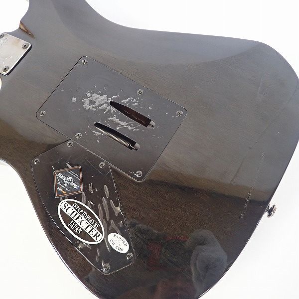 実際に弊社で買取させて頂いた★SCHECTER/シェクター OMEN EXTREM/オーメン・エクストリーム AD-OM-FR-EXT/STBK ソフトケース付の画像 7枚目