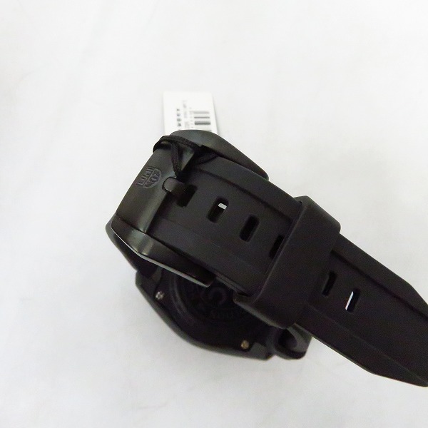 実際に弊社で買取させて頂いたLuminox/ルミノックス SXC PC CARBON GMT 5020 SERIES ウルトラライトカーボン スペースシリーズ/5023の画像 2枚目