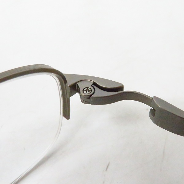 実際に弊社で買取させて頂いた9999/フォーナインズ Titanium/チタン 度入り 眼鏡 メガネフレーム S-100Tの画像 5枚目