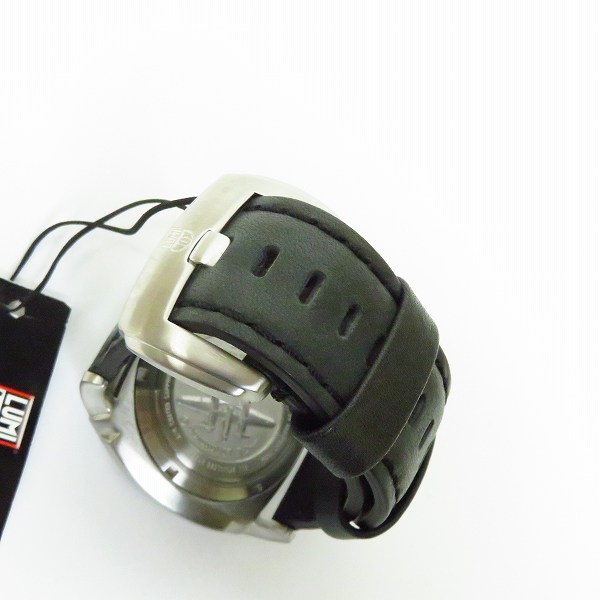 実際に弊社で買取させて頂いたLUMINOX/ルミノックス P-38 LIGHTNING™ CHRONOGRAPH 9440 SERIES/Ref.9441 ウォッチ/腕時計の画像 2枚目