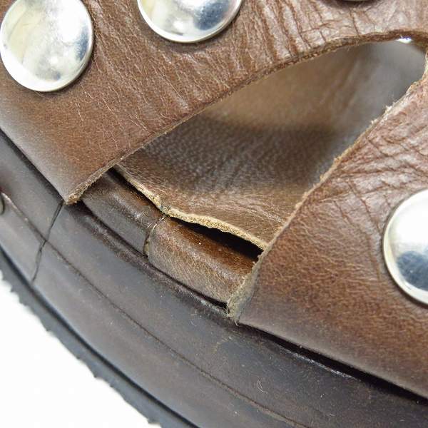 実際に弊社で買取させて頂いたMARNI/マルニ レディース レザー スタッズ サンダル ブラウン×シルバー/36の画像 7枚目