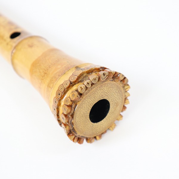 実際に弊社で買取させて頂いた【難あり】尺八 竹治 銘 銀三線 藤巻 琴古流 51.5cm 和楽器 ケース付きの画像 3枚目