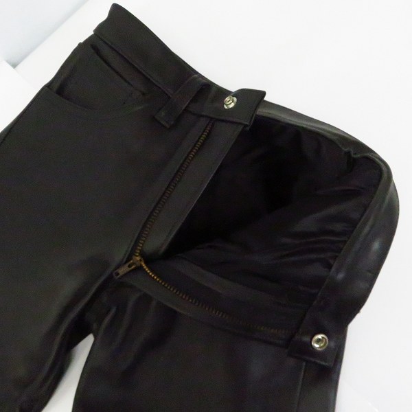 実際に弊社で買取させて頂いたTHE REAL McCOY'S/リアルマッコイズ×Harley-Davidson/ハーレーダビッドソン コラボ レザーパンツ/28の画像 2枚目