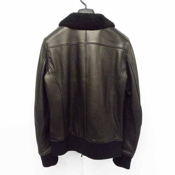 実際に弊社で買取させて頂いたAKM/エーケーエム  羊革/ラムレザー  襟ボア ジップアップ ジャケット A003 LB01/ブラック Mの画像 1枚目