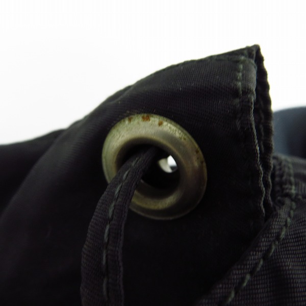 実際に弊社で買取させて頂いたPRADA/プラダ BORSA IN TESSUTO ナイロン デイバッグ/バックパック B2811Fの画像 6枚目