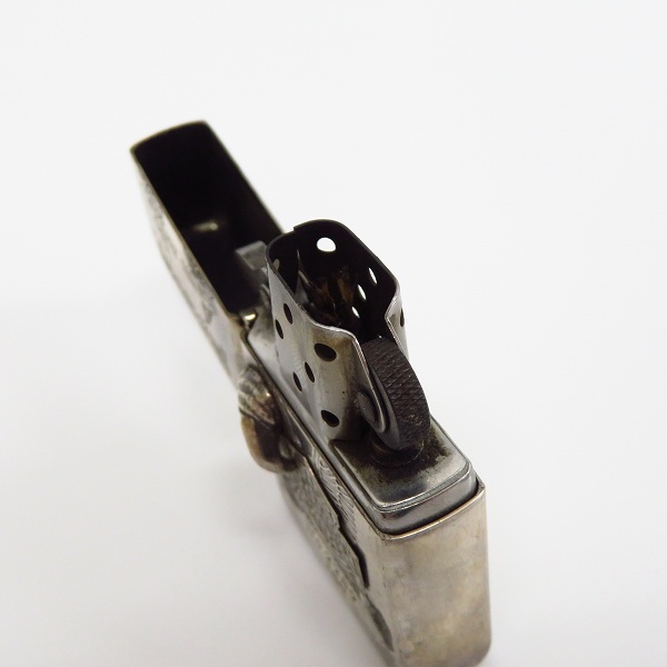 実際に弊社で買取させて頂いたZIPPO/ジッポー HARLEY-DAVIDSON/ハーレーダビッドソン クロウ メタル張り 94年製の画像 4枚目