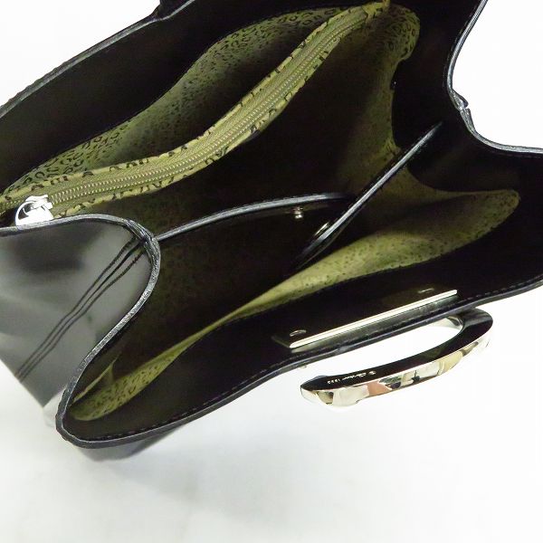 実際に弊社で買取させて頂いたCartier/カルティエ パンテール レザー ワンショルダーバッグ ブラック/黒の画像 4枚目