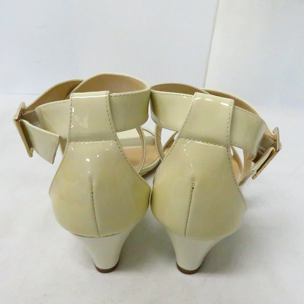 実際に弊社で買取させて頂いたJIMMY CHOO/ジミーチュウ ストラップサンダル アイボリー/36の画像 1枚目