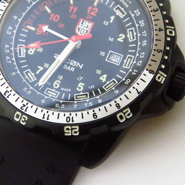 実際に弊社で買取させて頂いたLUMINOX/ルミノックス Recon/リーコン Nav Spc 8830 Series クォーツ腕時計/ウォッチ Ref.8831RH.JLの画像 5枚目