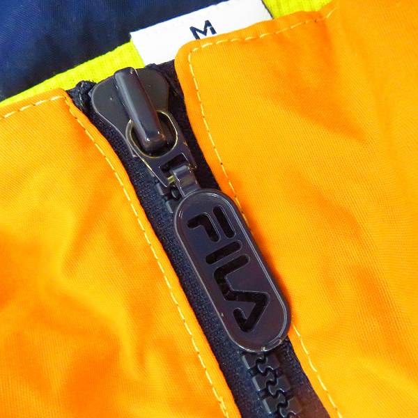 実際に弊社で買取させて頂いたFILA/フィラ ハーフジップ ナイロンジャケット/Mの画像 4枚目