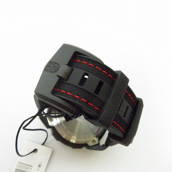 実際に弊社で買取させて頂いたLUMINOX/ルミノックス ICE-SAR ARCTIC 1000 SERIES/Ref.1002 ウォッチ/腕時計の画像 2枚目