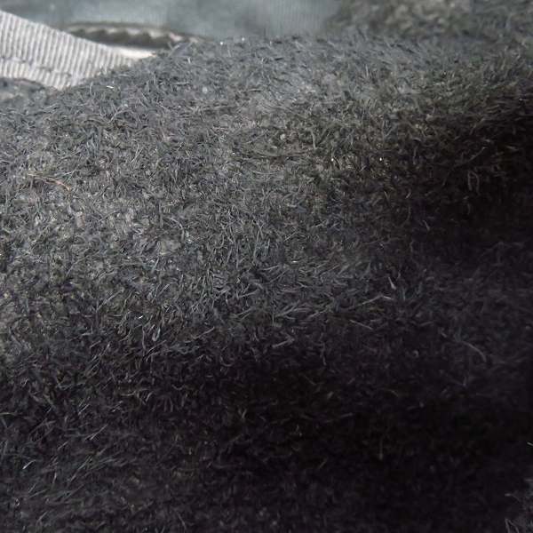 実際に弊社で買取させて頂いたISAMUKATAYAMA BACKLASH/イサムカタヤマバックラッシュ レザー  ショルダーバッグ ブラックの画像 5枚目