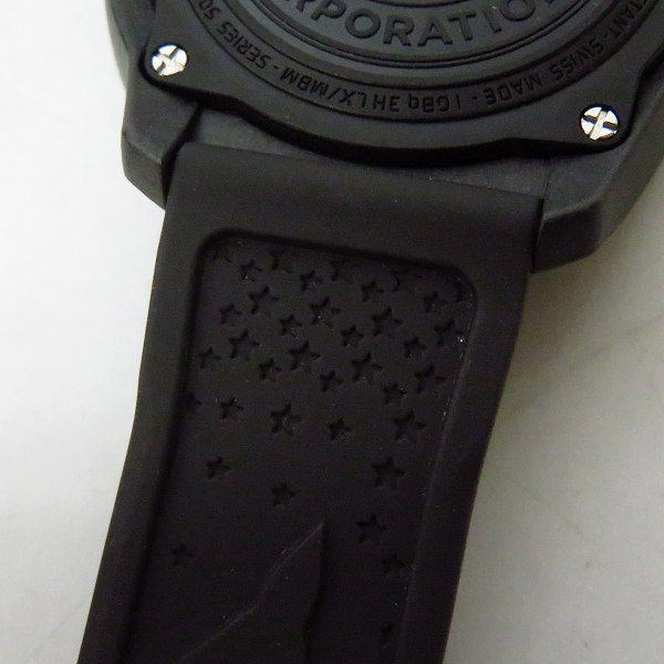 実際に弊社で買取させて頂いたLuminox/ルミノックス SXC PC CARBON GMT 5020 SERIES ウルトラライトカーボン スペースシリーズ/5023の画像 4枚目