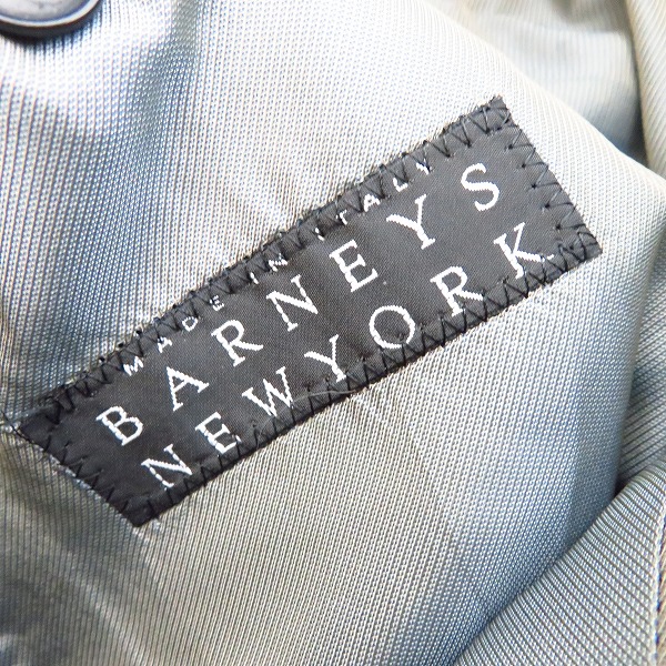 実際に弊社で買取させて頂いたBARNEYS NEW YORK/バーニーズニューヨーク ストライプ柄 3Bテーラードジャケット/48の画像 2枚目