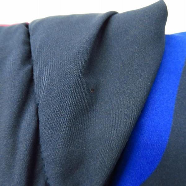 実際に弊社で買取させて頂いたFILA/フィラ ロゴ総柄 リバーシブル ジップアップブルゾン Lの画像 7枚目