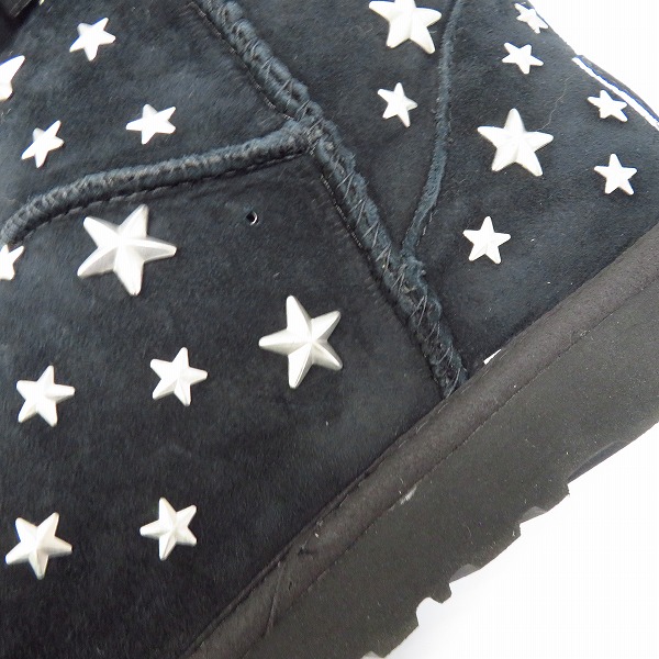 実際に弊社で買取させて頂いたUGG×JIMMY CHOO/アグ×ジミーチュウ フリンジ スタッズ ムートンブーツ ブラック F23010H/ 26.0 の画像 7枚目