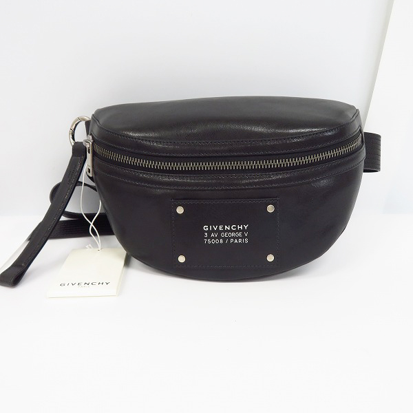 実際に弊社で買取させて頂いたGIVENCHY/ジバンシィ 19SS ロゴプレート レザー ボディバッグ/バムバッグ