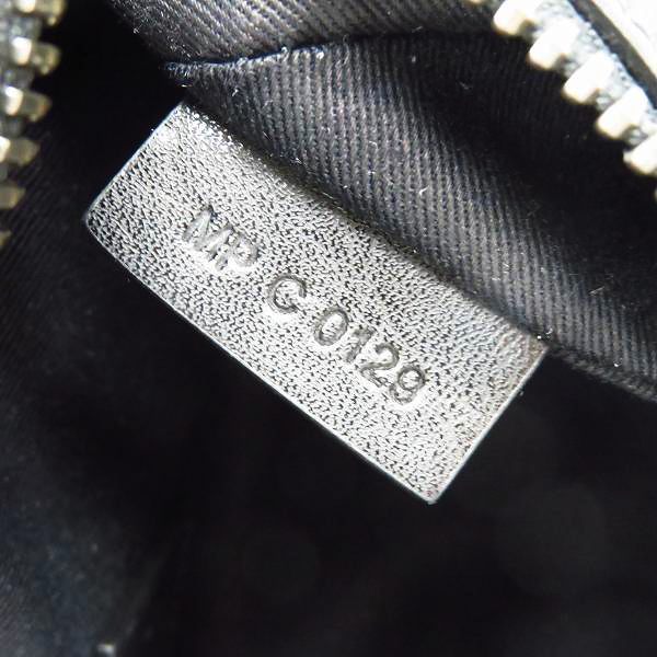 実際に弊社で買取させて頂いたGIVENCHY/ジバンシィ 19SS ロゴプレート レザー ボディバッグ/バムバッグの画像 5枚目