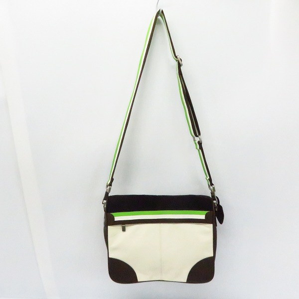 実際に弊社で買取させて頂いたHUGO BOSS/ヒューゴボス 切替メッセンジャーバッグ/ショルダーバッグ