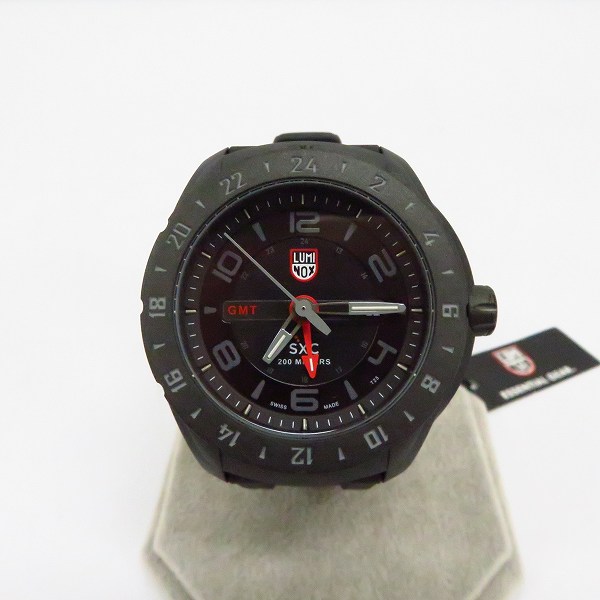実際に弊社で買取させて頂いたLUMINOX/ルミノックス SXC PC CARBON GMT 5020 SERIES/SERIES/PCカーボン クォーツ/腕時計/ウォッチ Ref.5021 GN XS