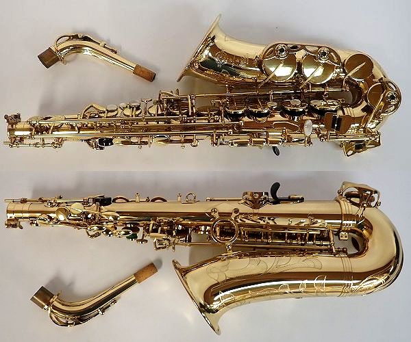実際に弊社で買取させて頂いた★SELMER/セルマー アルトサックス SA80/Super Action 80 SERIE Ⅱ/シリーズ2 彫刻有り 55万台 ハードケース付の画像 1枚目