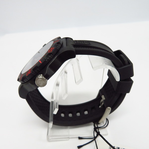 実際に弊社で買取させて頂いたLUMINOX ルミノックス ブラック オプス カーボン Ref.8895の画像 1枚目