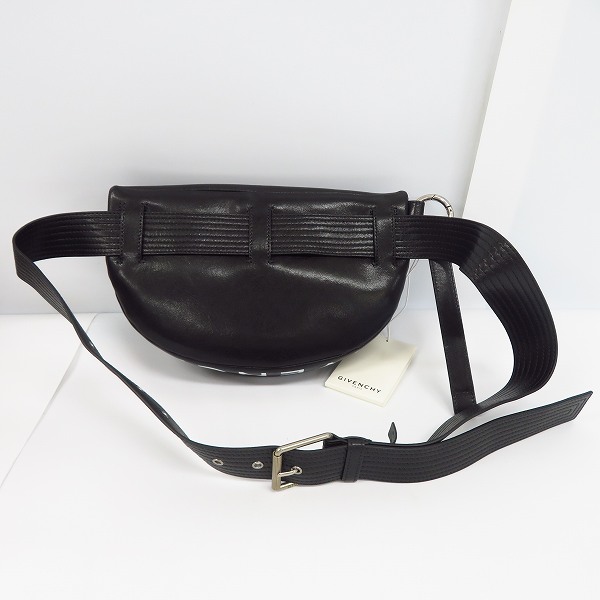 実際に弊社で買取させて頂いたGIVENCHY/ジバンシィ 19SS ロゴプレート レザー ボディバッグ/バムバッグの画像 1枚目