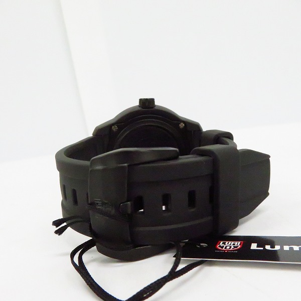 実際に弊社で買取させて頂いた【未使用】LUMINOX/ルミノックス SXC PC CARBON GMT 5020 SERIES/PCカーボン クォーツ/腕時計/ウォッチ Ref.5027 XSの画像 2枚目