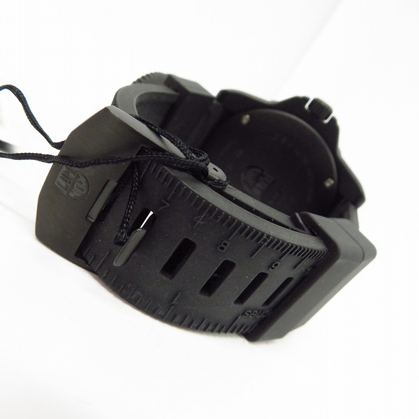 実際に弊社で買取させて頂いた【未使用】LUMINOX/ルミノックス Recon/リーコン Nav Spc 8830 Series クォーツ腕時計/ウォッチ Ref.8831の画像 2枚目