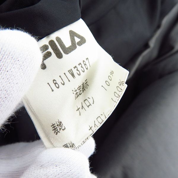実際に弊社で買取させて頂いた【未使用】FILA/フィラ ナイロン ロングコート グレー 16JIW3367/Lの画像 3枚目