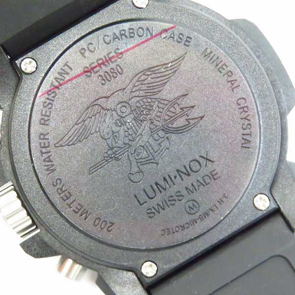 実際に弊社で買取させて頂いたLUMINOX/ルミノックス 限定品 クロノグラフ 赤針 RED HAND SERIES/Ref.3081 RH ウォッチ/腕時計の画像 3枚目