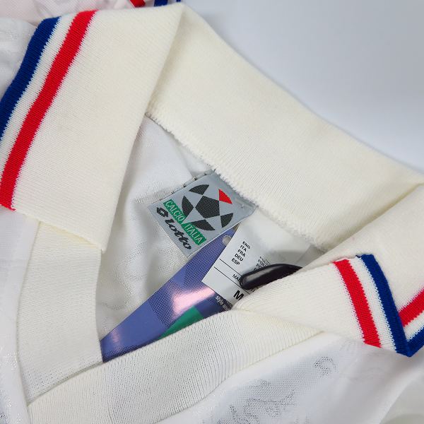 実際に弊社で買取させて頂いた【未使用含む】LOTTO/ロット UMBRO/アンブロ KNVB/アヤックス サッカー レプリカ ユニフォーム/M L 4点セットの画像 4枚目