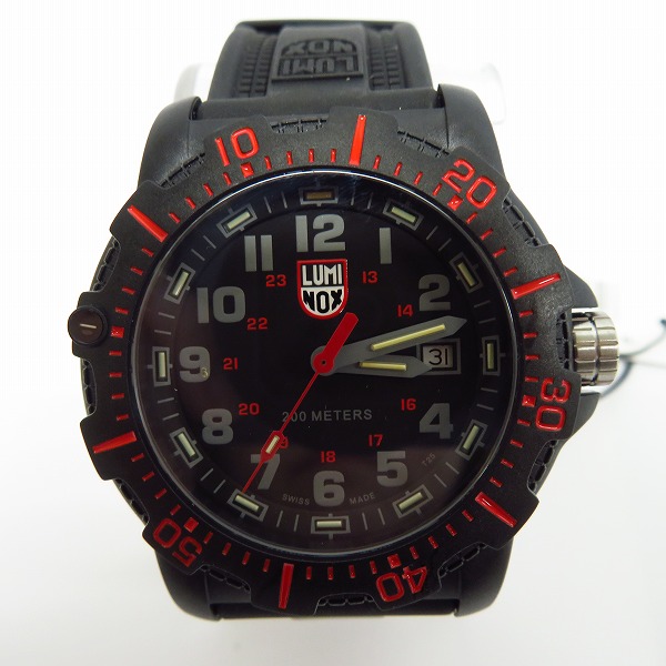 実際に弊社で買取させて頂いたLUMINOX ルミノックス ブラック オプス カーボン Ref.8895