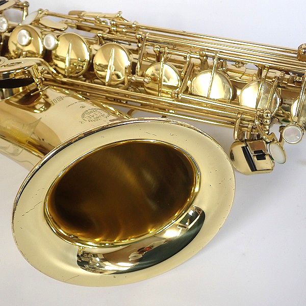 実際に弊社で買取させて頂いた★SELMER/セルマー テナーサックス SERIE Ⅲ/シリーズ3 彫刻有り 71万台 ハードケース付 の画像 2枚目
