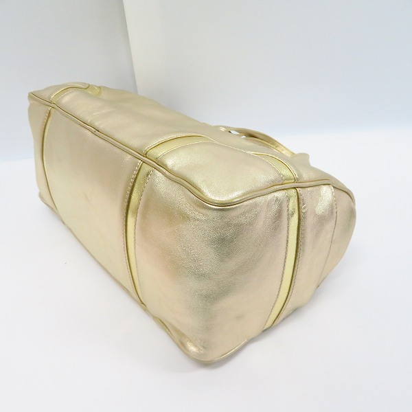 実際に弊社で買取させて頂いたLOEWE/ロエベ レザー ハンドバッグ ゴールドの画像 2枚目