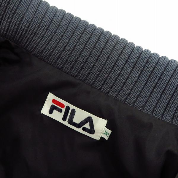 実際に弊社で買取させて頂いた【未使用】FILA/フィラ 襟リブ ナイロンジャケット グレー size：Mの画像 2枚目