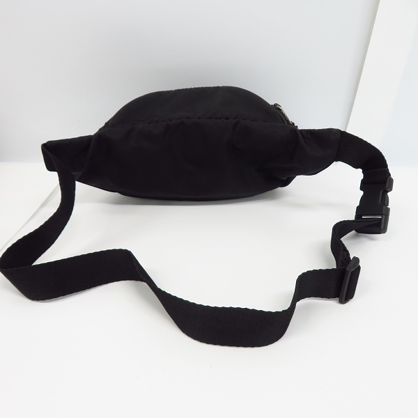 実際に弊社で買取させて頂いたGIVENCHY/ジバンシィ 4G コントラストロゴ デザイン ボディバッグ/バムバッグの画像 1枚目