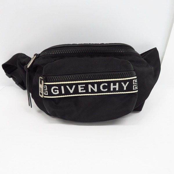 実際に弊社で買取させて頂いたGIVENCHY/ジバンシィ 4G コントラストロゴ デザイン ボディバッグ/バムバッグ