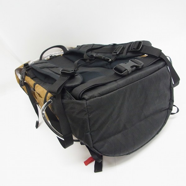 実際に弊社で買取させて頂いたMOUNTAIN HARD WEAR/マウンテンハードウェア スクランブラー 35 登山ザック/リュック/バックパックの画像 3枚目