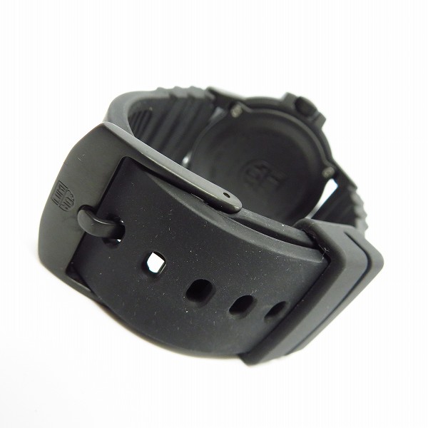 実際に弊社で買取させて頂いたLUMINOX/ルミノックス レザーバックシータートル 0300シリーズ アナログ ラバー 0300-1GBｑ H-3LX【動作未確認】の画像 2枚目