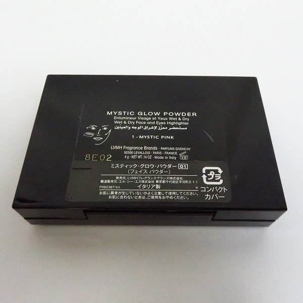 実際に弊社で買取させて頂いたGIVENCHY/ジバンシィ ミスティック グロウ・パウダー 01 ミスティックピンク フェイスパウダー 4gの画像 2枚目