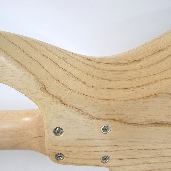 実際に弊社で買取させて頂いた★Bacchus/バッカス Twenty-Four 4st Natural アクティブベース ギグケース付の画像 7枚目