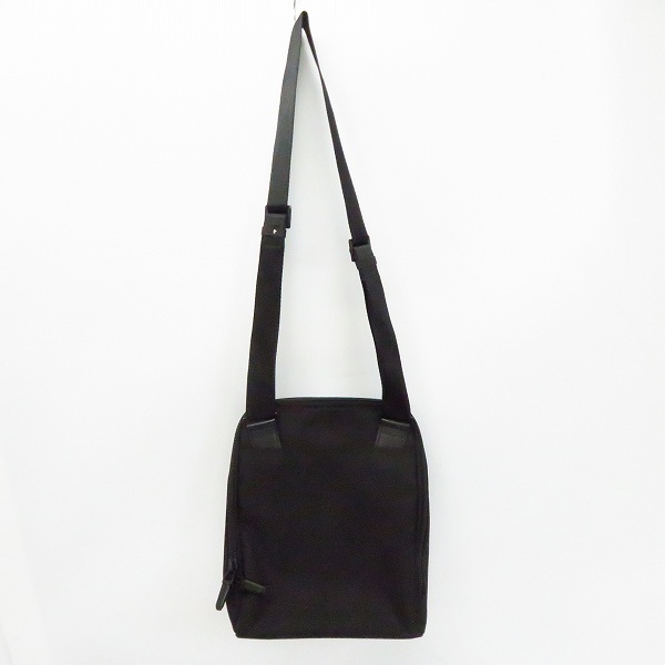 実際に弊社で買取させて頂いたZERO HALLIBURTON/ゼロハリバートン ショルダーバッグの画像 1枚目